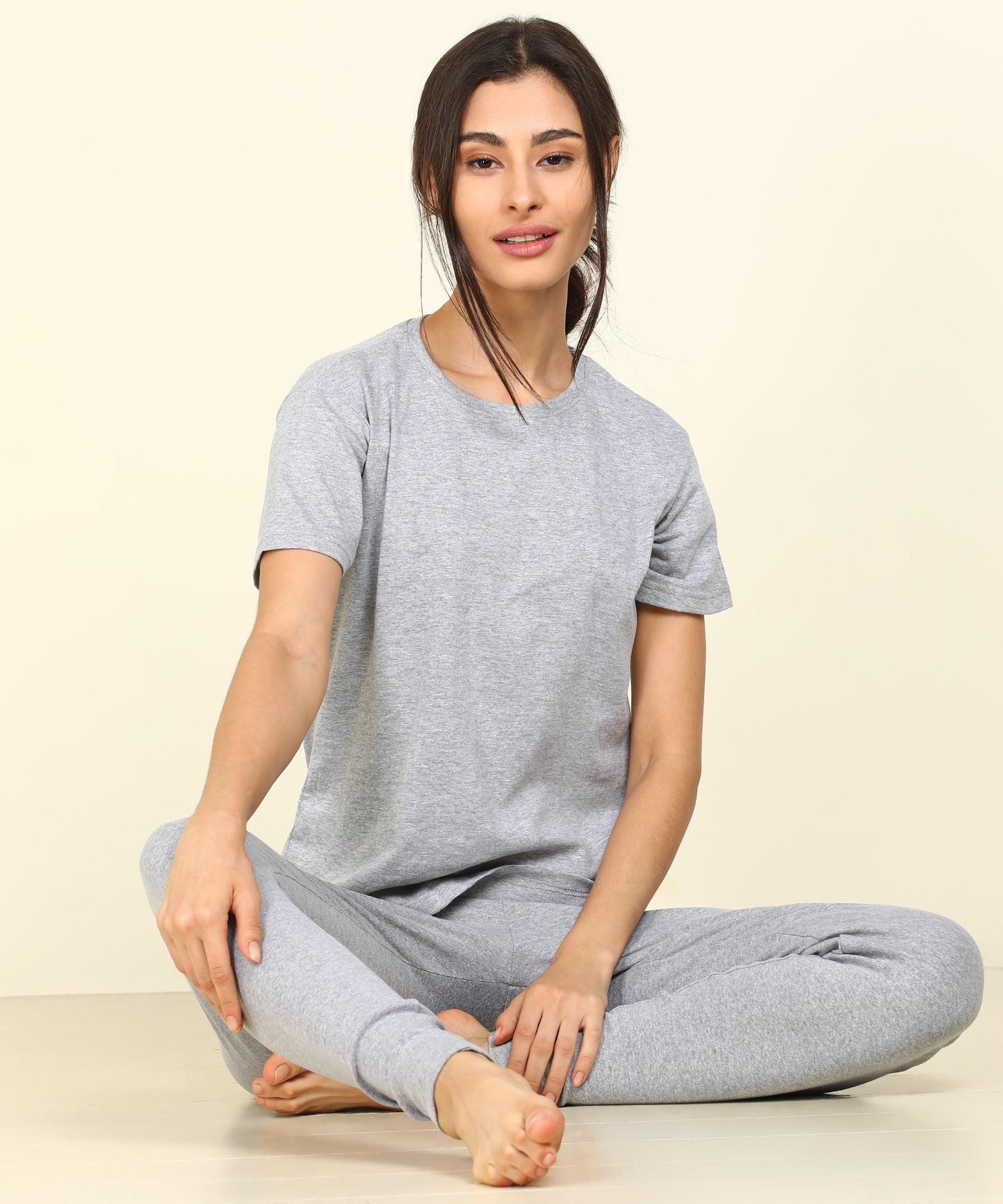 Womens Lounge Wear Regular Fit T-Shirt And Solid Tights Set - Young Trendz