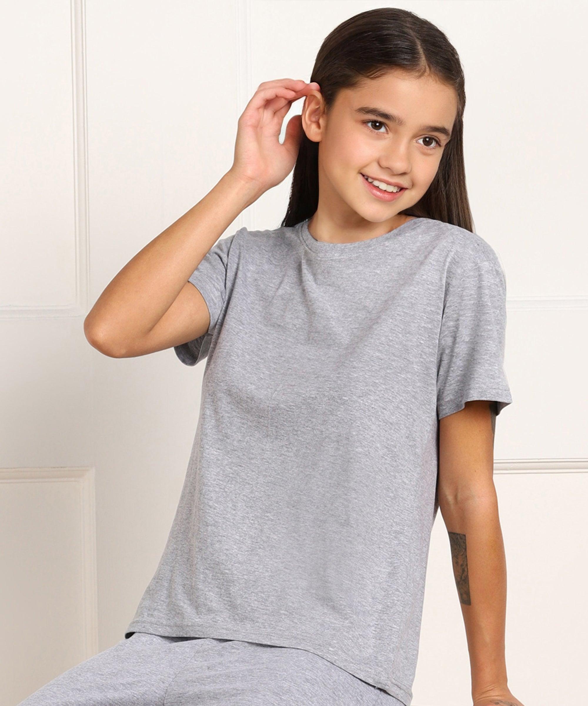 Girls Regular Fit Solid Tshirt - Young Trendz